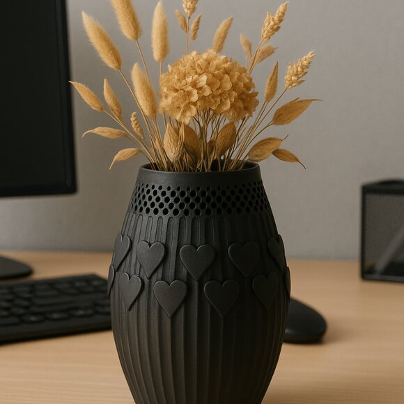 Gifts Black cute Heart Vase Romantic Ribbed Decorative modern Vase Valentine’s - Picture 5 of 5